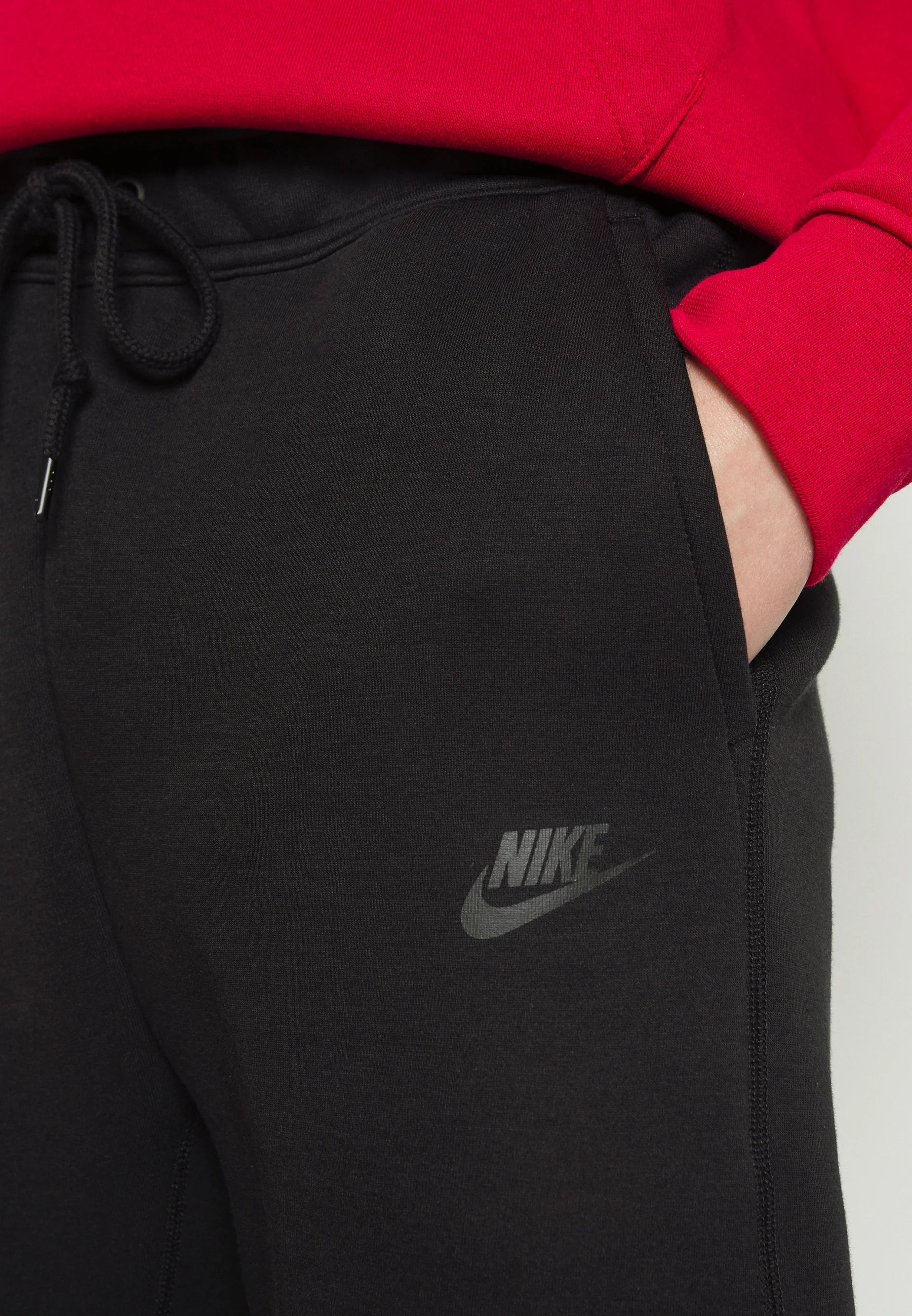 Pantalon Nike Tech